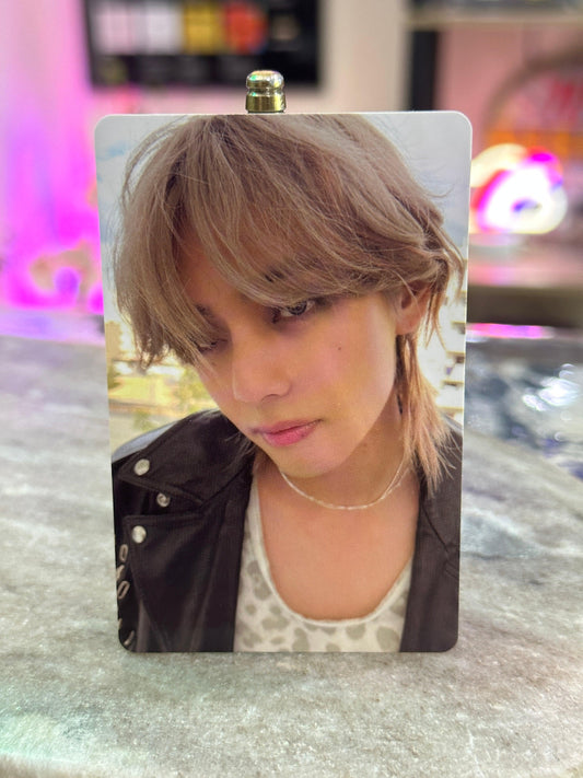 BTS - V LAYOVER ALBUM PHOTOCARDS - K-POP WORLD (7444167426183)