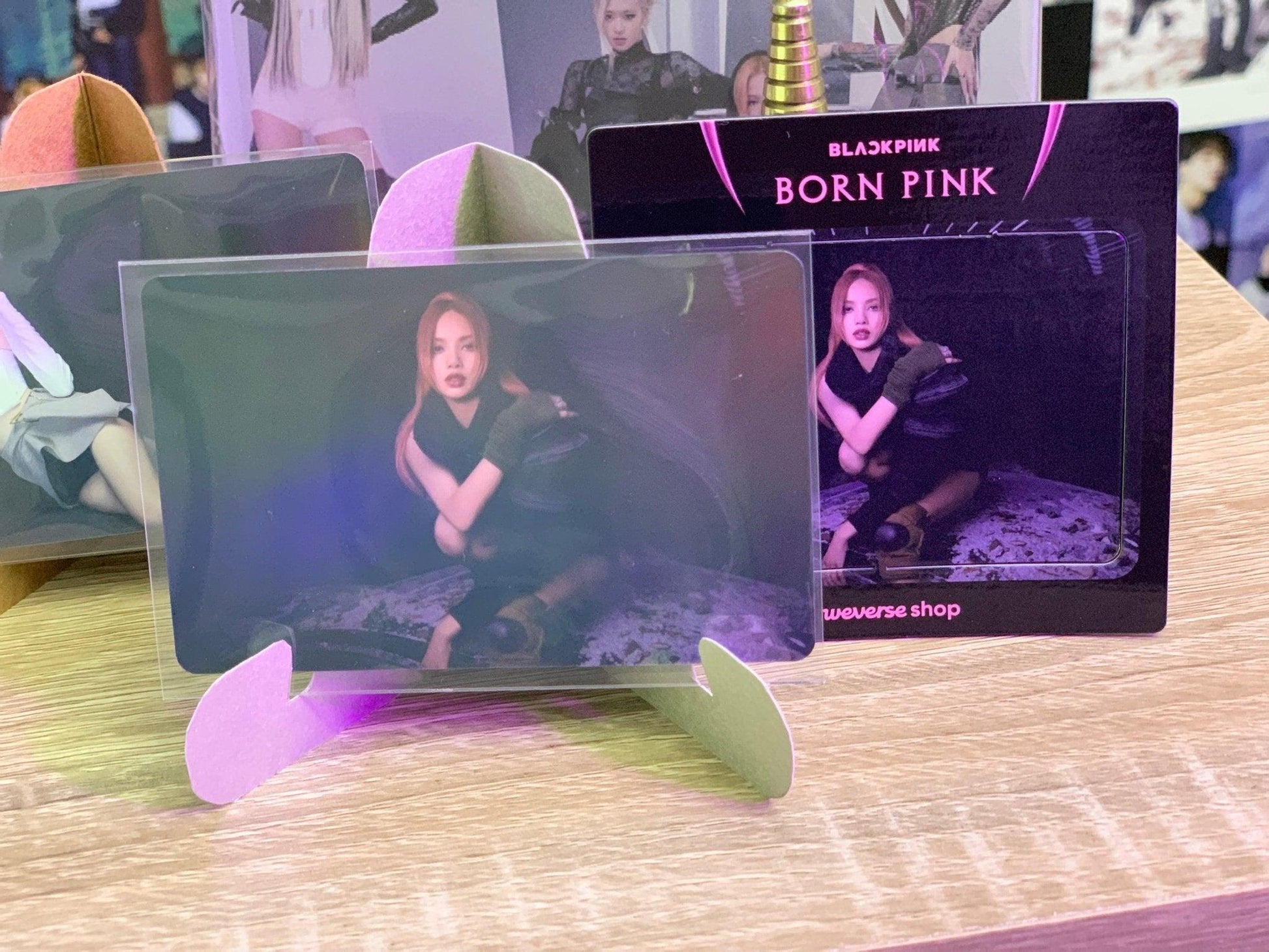 BLACKPINK - WEVERSE POB PHOTOCARD + MAGNET - K-POP WORLD (6818365472903)