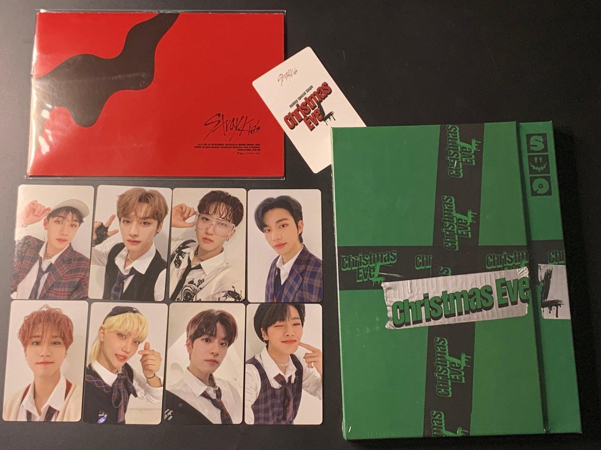 STRAY KIDS - HOLIDAY SPECIAL SINGLE CHRISTMAS EVEL (LIMITED VER.) +PHOTOCARD SET +POSTER - K-POP WORLD (6802158223495)