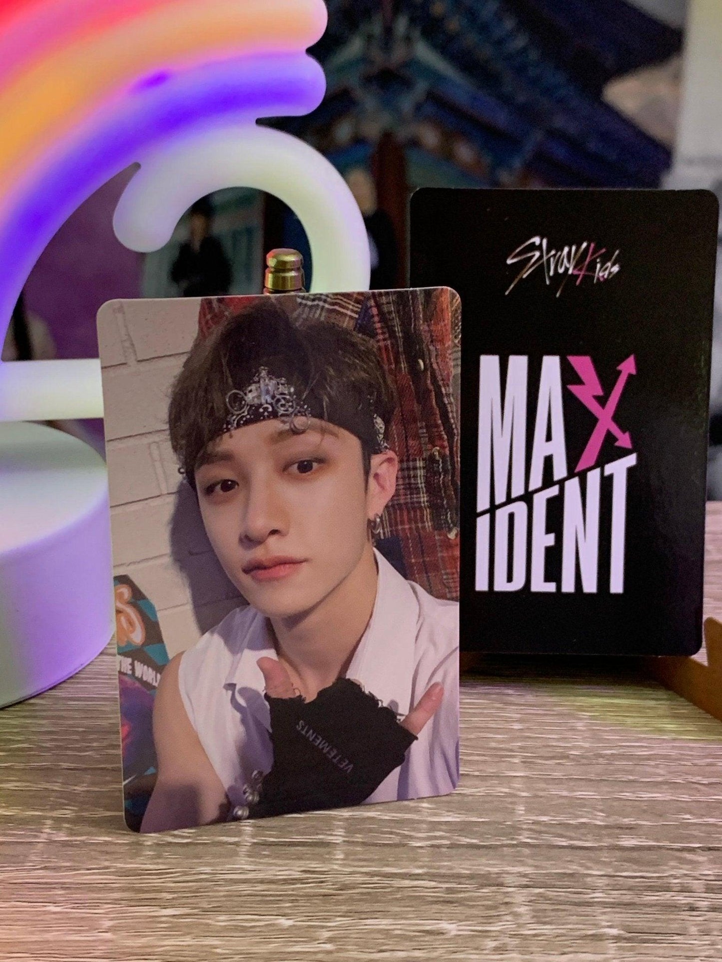 STRAY KIDS - MAXIDENT APPLE MUSIC PHOTOCARDS - K-POP WORLD (6824118485127)