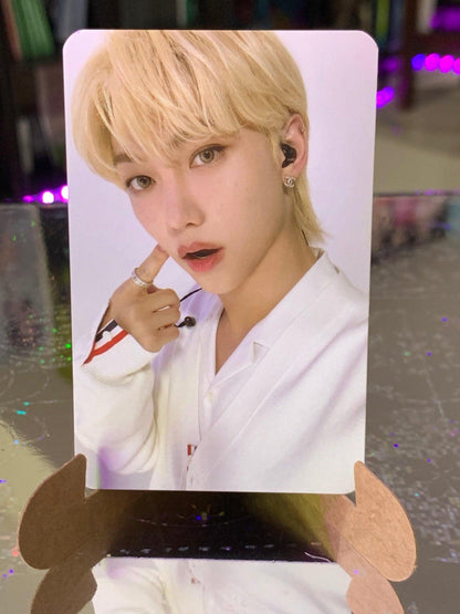 STRAY KIDS - NOEASY APPLE MUSIC P.O.B PHOTOCARDS - K-POP WORLD (7382779953287)